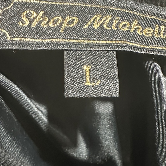 Black Ruffle-Shoulder Bomber Jacket - Picture 5 of 5